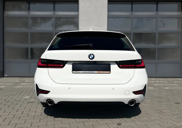 BMW Seria 3 cena 142900 przebieg: 48969, rok produkcji 2021 z Reda małe 742
